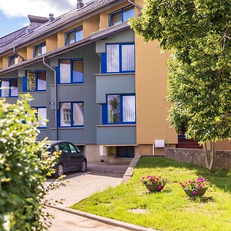 Apartamentai "Tenisas" Паланга Екстериор снимка