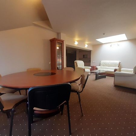 Apartamentai "Tenisas" Паланга Екстериор снимка