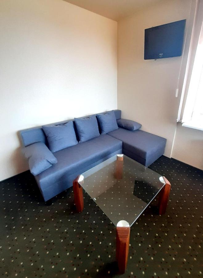 Apartamentai "Tenisas" Паланга Екстериор снимка
